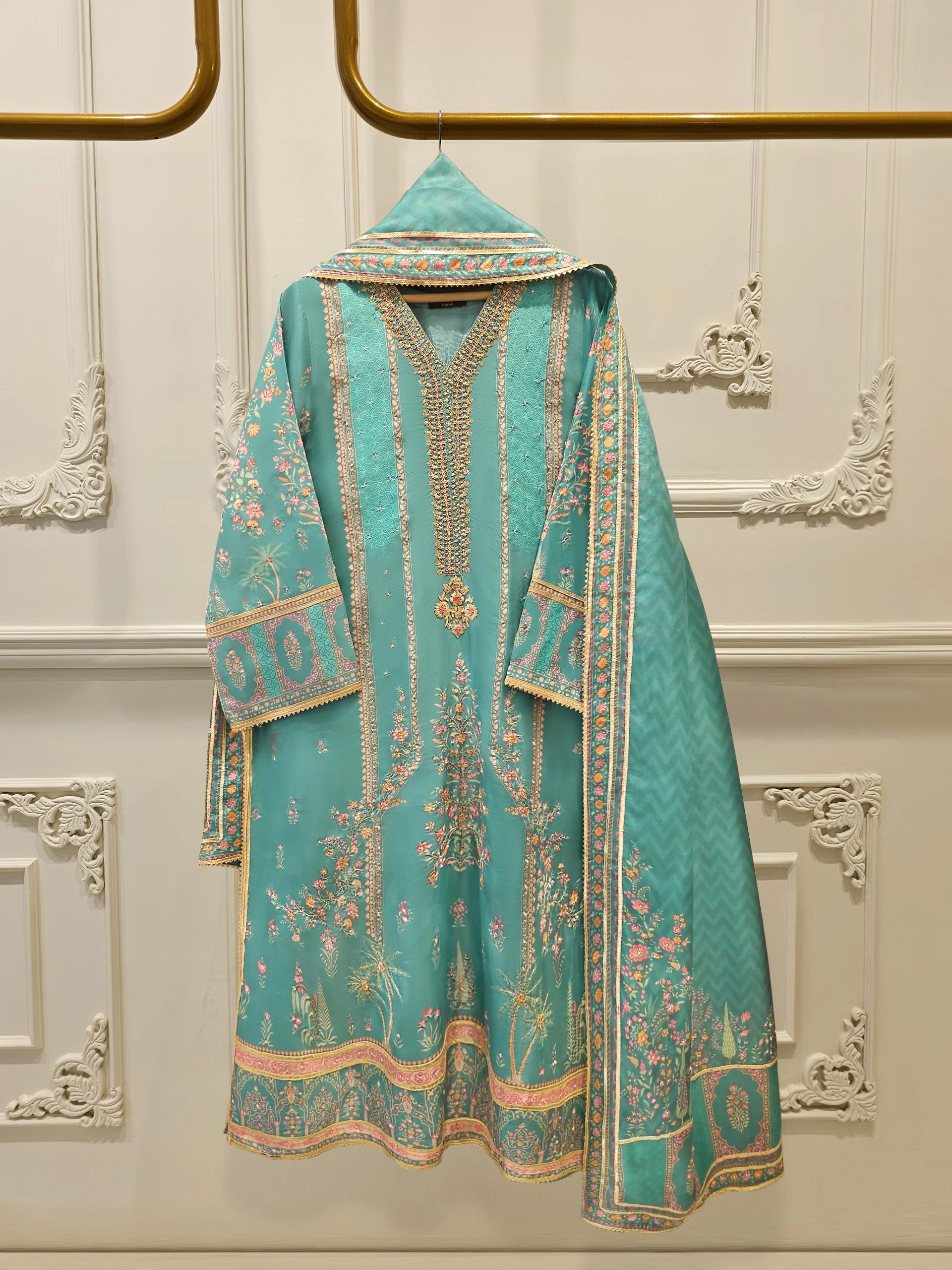green emerald velvet dress Agha Noor Chiffon 2 Piece Dress