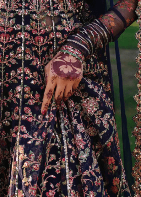 Alternative view of Hussain Rehar Falak 10 Collection 2024