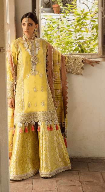 yellow Chiffon salwar kameez Latest Collection