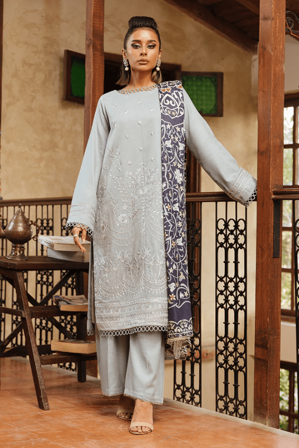 WINTER LEATHER PEACH FABRIC SALWAR KAMEEZ LATEST WINTER COLLECTION 6