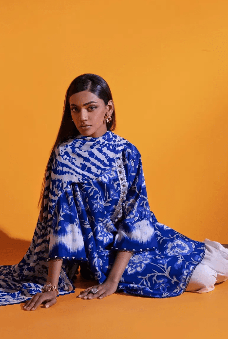 Alternative view of Sana Safinaz  H231-030B-BI Lawn Collection 2023