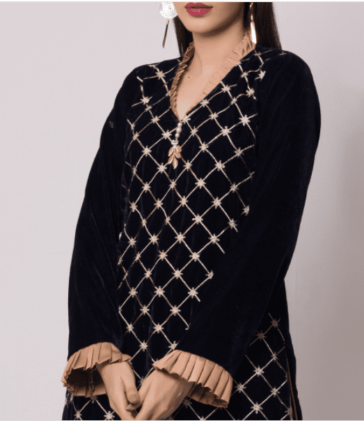 Alternative view of PARTY WEAR WINTER VELVET 2 PCS SUIT