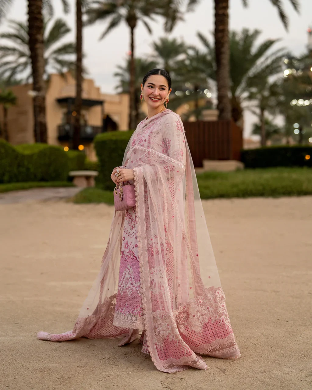 Faiza Saqlain Lamija sheer net and organza dupatta close-up