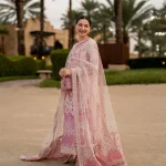 Faiza Saqlain Lamija sheer net and organza dupatta close-up